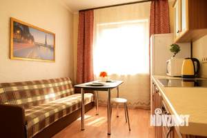 2-к квартира, посуточно, 52м2, 1/1 этаж