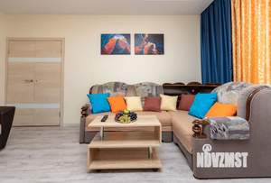 2-к квартира, посуточно, 61м2, 1/1 этаж