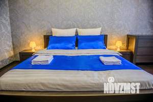 1-к квартира, посуточно, 65м2, 1/1 этаж