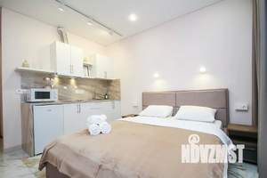 Студия квартира, посуточно, 25м2, 1/18 этаж