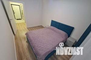 1-к квартира, посуточно, 42м2, 13/16 этаж