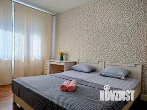 2-к квартира, посуточно, 76м2, 15/17 этаж