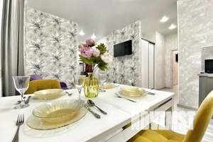 1-к квартира, посуточно, 51м2, 4/6 этаж