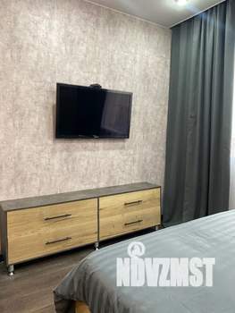 Студия квартира, посуточно, 30м2, 10/17 этаж