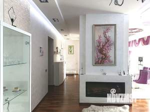 4-к квартира, на длительный срок, 133м2, 2/9 этаж