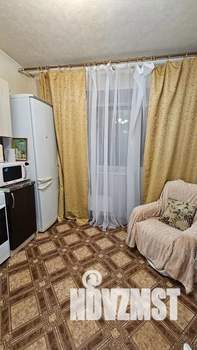 1-к квартира, посуточно, 40м2, 6/9 этаж