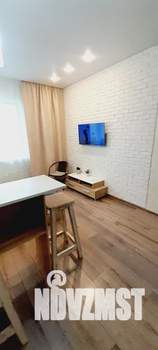 Студия квартира, посуточно, 29м2, 18/25 этаж