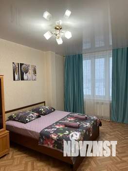 1-к квартира, посуточно, 40м2, 5/17 этаж