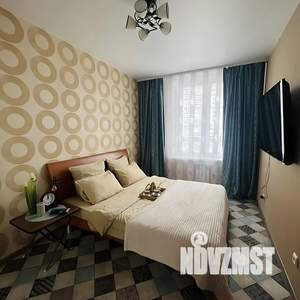 2-к квартира, посуточно, 45м2, 3/20 этаж