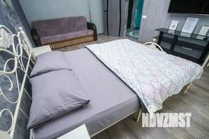 1-к квартира, посуточно, 38м2, 9/18 этаж