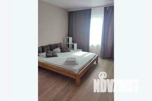 2-к квартира, посуточно, 10м2, 1/1 этаж