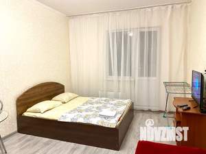 Студия квартира, посуточно, 33м2, 8/16 этаж