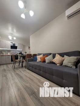 1-к квартира, посуточно, 43м2, 7/9 этаж