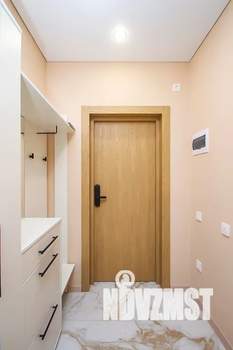 Студия квартира, посуточно, 28м2, 1/18 этаж