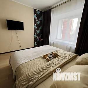 1-к квартира, посуточно, 44м2, 3/9 этаж