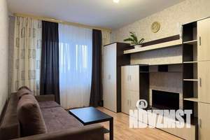 1-к квартира, посуточно, 42м2, 7/17 этаж