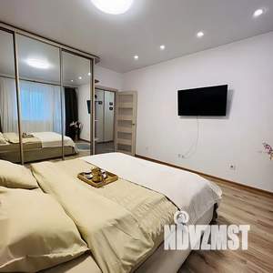 2-к квартира, посуточно, 70м2, 6/26 этаж