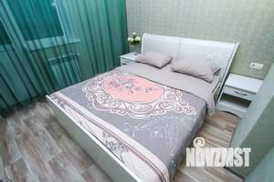 1-к квартира, посуточно, 44м2, 2/18 этаж