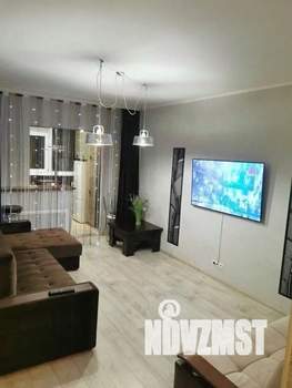 2-к квартира, посуточно, 50м2, 1/1 этаж