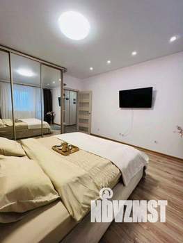 1-к квартира, посуточно, 70м2, 1/1 этаж