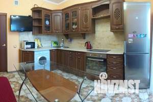 1-к квартира, посуточно, 40м2, 3/9 этаж