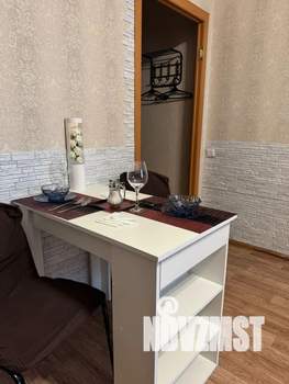Студия квартира, посуточно, 33м2, 2/16 этаж