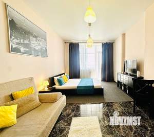 1-к квартира, посуточно, 53м2, 1/1 этаж