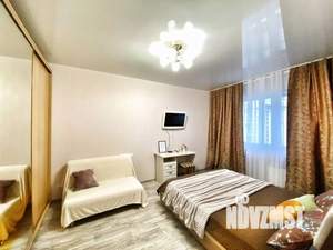 1-к квартира, посуточно, 44м2, 1/1 этаж