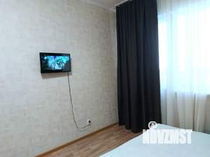 Студия квартира, посуточно, 33м2, 6/18 этаж