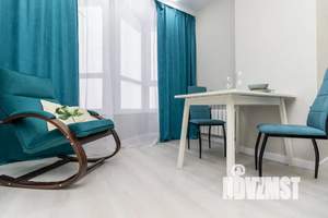 Студия квартира, посуточно, 30м2, 20/25 этаж