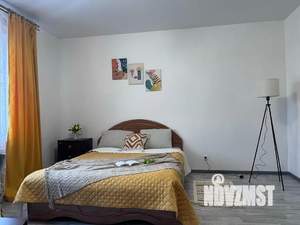 1-к квартира, посуточно, 38м2, 6/9 этаж