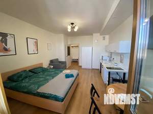 Студия квартира, посуточно, 30м2, 12/20 этаж