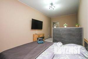 1-к квартира, посуточно, 45м2, 2/9 этаж