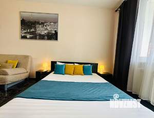 1-к квартира, посуточно, 53м2, 1/1 этаж