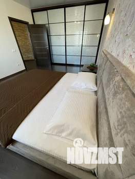 1-к квартира, посуточно, 79м2, 9/17 этаж