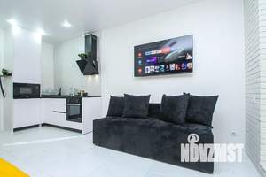 Студия квартира, посуточно, 30м2, 2/4 этаж