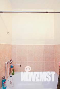 2-к квартира, посуточно, 74м2, 1/1 этаж