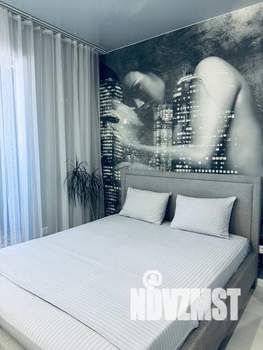 Студия квартира, посуточно, 36м2, 16/17 этаж