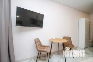 Студия квартира, посуточно, 25м2, 1/18 этаж