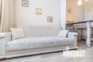 Студия квартира, посуточно, 28м2, 15/17 этаж