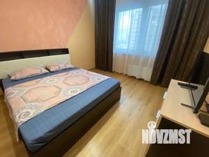 1-к квартира, посуточно, 47м2, 4/17 этаж