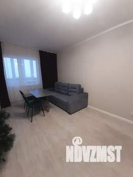 Студия квартира, посуточно, 33м2, 14/17 этаж