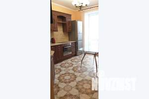 1-к квартира, посуточно, 40м2, 3/9 этаж
