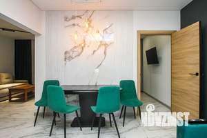 2-к квартира, посуточно, 55м2, 1/18 этаж