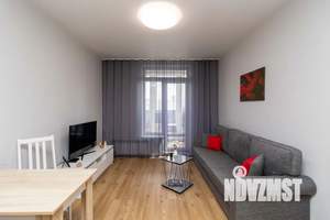 1-к квартира, посуточно, 40м2, 11/16 этаж