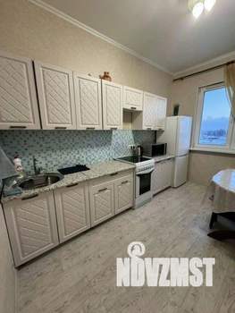 1-к квартира, посуточно, 46м2, 1/1 этаж