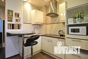 1-к квартира, посуточно, 33м2, 8/17 этаж