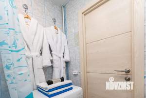 2-к квартира, посуточно, 61м2, 1/1 этаж