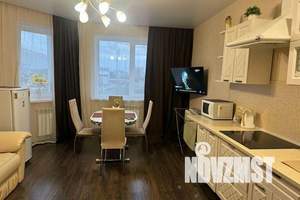 1-к квартира, посуточно, 42м2, 2/17 этаж