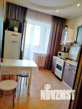1-к квартира, посуточно, 38м2, 5/9 этаж
